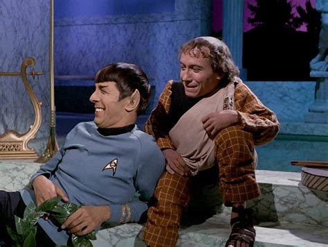 Star Trek Discovery Season 2 A History Of Spocks Smiles Den Of Geek