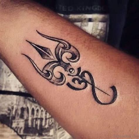 Om is one of the famous word in hindu culture or you can also say that the basic mantra of hindu culture is om. 29 Elegant Om Tattoos For Arm