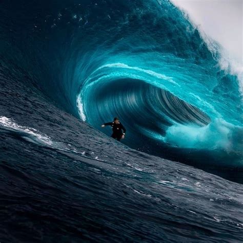 Amazing Winner And Finalists Of Nikons Surf Photo Of The Year 2020