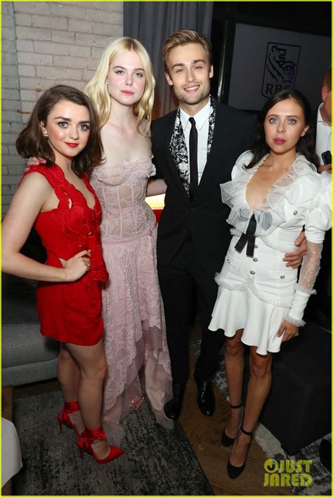 Photo Elle Fanning Maisie Williams Tiff Instyle Party 03 Photo