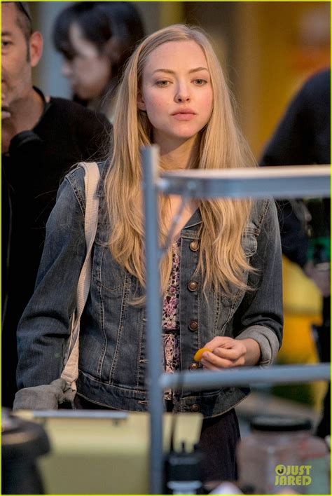 Amanda Seyfried And Naomi Watts While Were Young Cell Use Photo