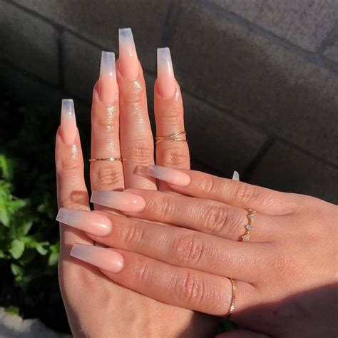 2916 Likes 4 Comments 💎 𝐃𝐚𝐢𝐥𝐲 𝐧𝐚𝐢𝐥𝐬 💎 Dailynails31 On Instagram “💅 𝑷𝒓𝒆𝒕𝒕𝒚 𝒏 Natural
