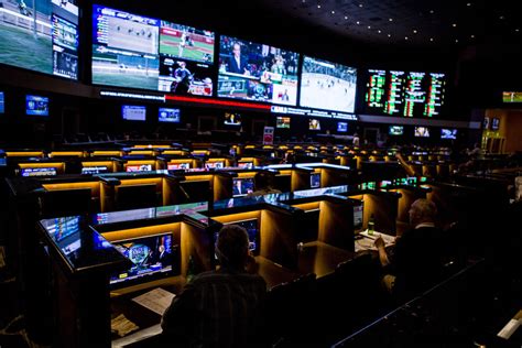 Throughout the day, bookmakers will adjust the odds depending on the action they're. Supreme Court sports-betting ruling to have limited Nevada ...