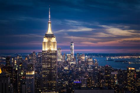 Empire State Building Supports Medics Counteracting Covid 19 With A