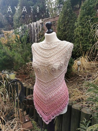 Ravelry Gaya Shawl Pattern By Agnieszka Ziemiec