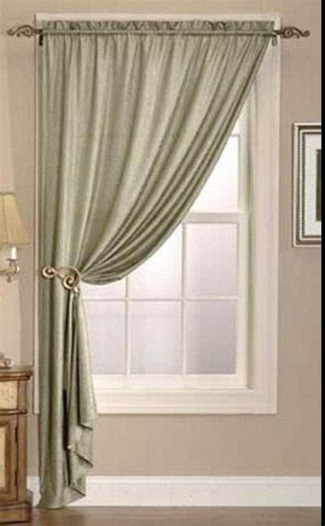 20 Small Window Curtains Ideas