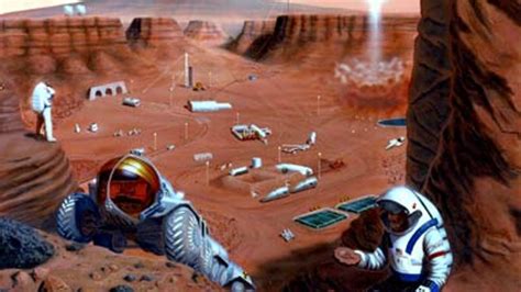Space Colonization In Three Histories Of The Future