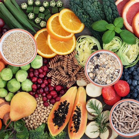 We provide you with high fiber food chart and the health benefits of fiber to help you lose weight and eat a healthy diet. Foods high in fiber may help people lose weight, live ...