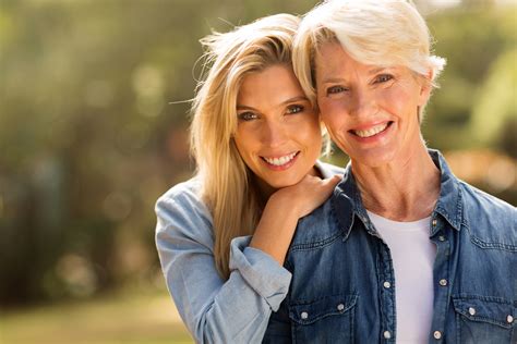 Mature Mother And Young Daughter Nowo