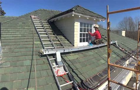 How To Put A Ladder On A Sloped Roof Roofscour