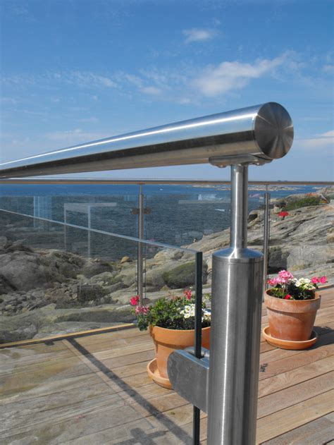 We offer stainless steel ramp railing in innovative and unique designs. stainless steel 304/316 glass railing glass fixing ...