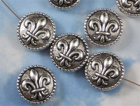 Bulk 40 Fleur De Lis Coin 16mm Beads Antiqued Silver Side To