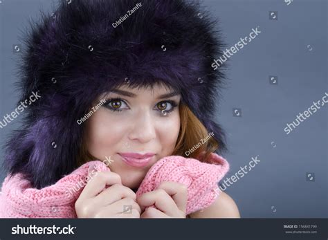 Beauty Fashion Model Girl Fur Hat Stock Photo 156841799 Shutterstock