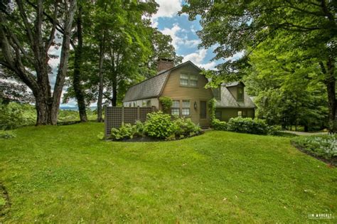 Jd Salingers Home In Cornish Nh Listed For 679000