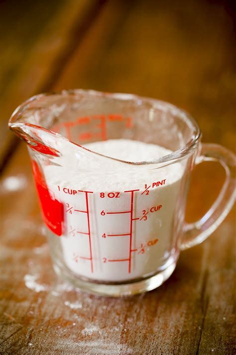 Jul 06, 2021 · when you multiply that number by 16 (amount of tbsp in a cup), you'll arrive at 236.64 grams of water in a single cup. How Much Does a Cup of Flour Weigh? I Weighed 192 Cups of ...