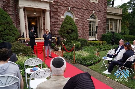 Johns Hopkins Chabad Celebrates New Torah And Building Dedication