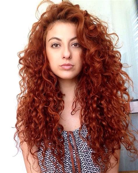 34 Inspiring Long Curly Hair Styles Ideas Curly Hair Styles Hair Styles Long Hair Styles