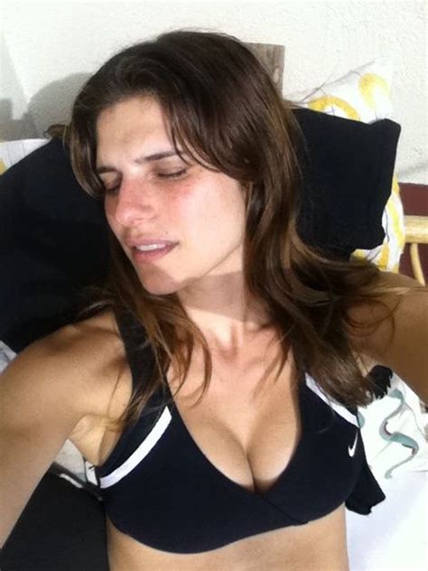 Lake Bell The Fappening Leaked 32 Photos The Fappening