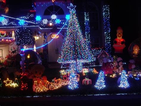 Impressive Look Of Blue And White Outdoor Christmas Lights Warisan