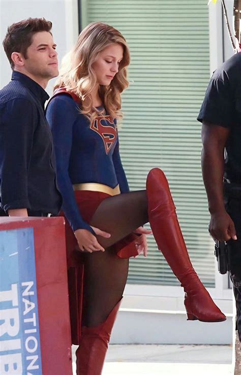 Melissa Benoist As Supergirl Supergirl Comic Melissa Supergirl