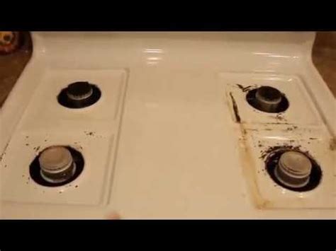 If you make a mess while preparing meals, and if you allow the grease to let the paper towels sit for about 10 minutes. How to clean a stove top with HYDROGEN PEROXIDE AND BAKING ...