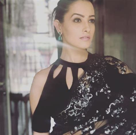 anita hassanandani wiki height weight age husband images serials and more
