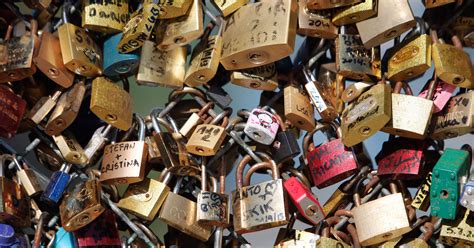 Power Of Love Locks Cause Fence To Fall On Famed Paris Bridge