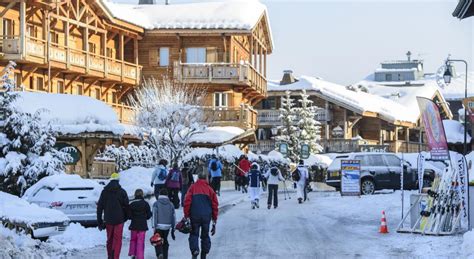 Les gets tourism les gets hotels les gets bed and breakfast. Les Gets Ski Resort & Accommodation | PowderBeds