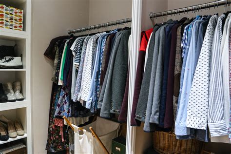 Move the dining table aside and clean the rug underneath it if you have one. How to Organize Your Closet