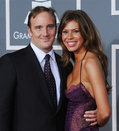 Nikki Cox Gives Birth To A Son