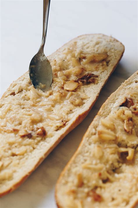A lot easier to make than it looks. Vegan Roasted Garlic Bread | Pasta-based Vegan Recipes