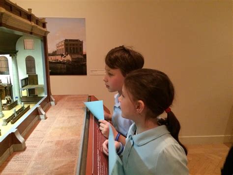 Students Explore The Yeshiva University Museum Exhibit Of Models Of