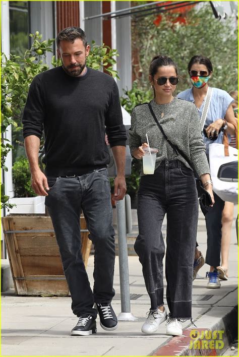Ben Affleck And Ana De Armas Look So In Love After Lunch Date Photo