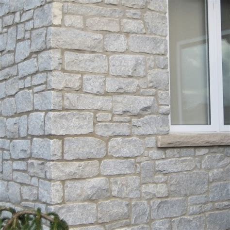 Weatheredge Limestone Ledgerock Thin Veneer Split Face Sawn Height