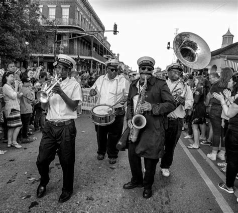 Venda De Jazz De New Orleans Imagen Editorial Imagen De Céntrico