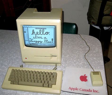 The Twiggy Mac Lives The Quest To Resurrect The Worlds Oldest