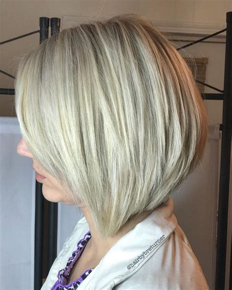 42 Sexiest Short Hairstyles For Women Over 40 In 2019