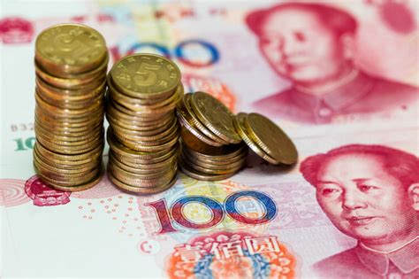 Rates are based on real time exchange rates. U.S. Labels China Currency Manipulator as Trade War ...