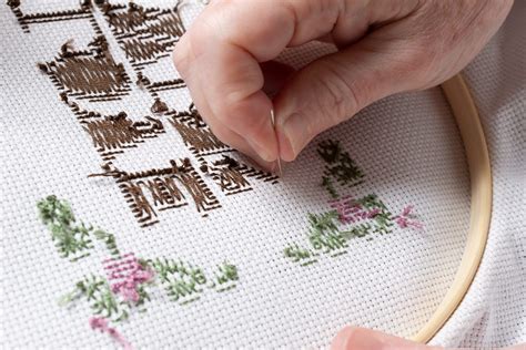 how to cross stitch neatly [quick and helpful tips] crewel ghoul