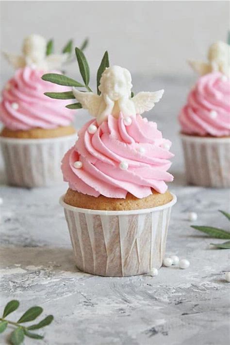 Totally Unique Wedding Cupcake Ideas Wedding Cupcakes Cupcake Cakes Yummy Cupcakes