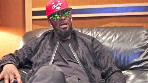 Dj Vlad On Twitter R Kelly Evicted From Ga Mansion Where Alleged Sex Cult Took