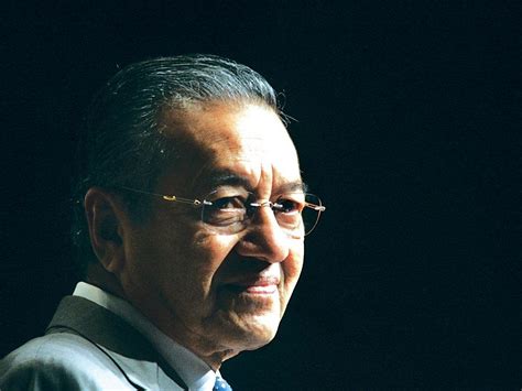Official twitter of dr mahathir bin mohamad | 4th & 7th prime minister of malaysia just in former pm tun dr mahathir says he has received a letter of demand from former igp tan sri khalid abu bakar (@kbab51). MAHAGURU58: Mahathir ~ 'Senile Old Man?' Do they dare to ...