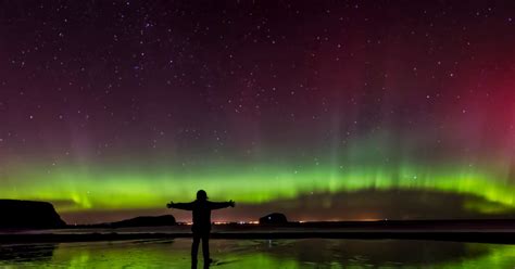 Get Ready For The Northern Lights To Be Visible In The Uk Tonight