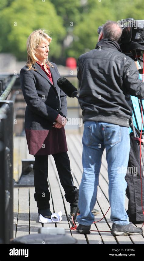 Tamzin Outhwaite Filming New Tricks On The Southbank Today Featuring