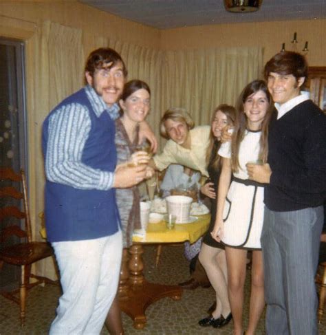 38 Vintage Snapshots Capture Teenage Parties During The 1960s And 1970s
