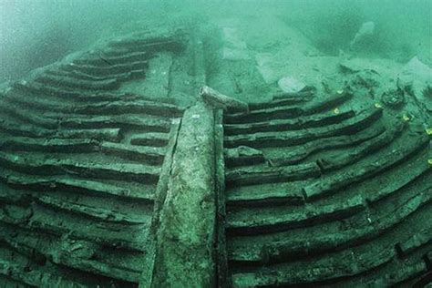 Roman Shipwreck Giant Fish Tank In A 2000 Year Old Ship
