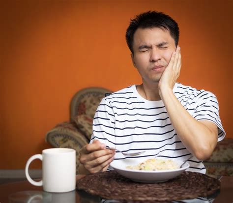 It's easy for an individual to slip back into old habits once the pain has eased. TMJ Exercises for Slipped Disc | Livestrong.com