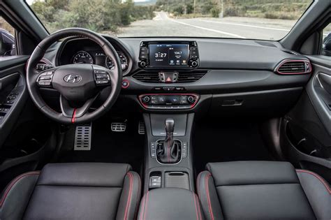 2017 hyundai elantra sport interior | the most complete review part 2/6 here is the first part of our famous most complete. 2018 Hyundai Elantra GT Sport Hatchback Review