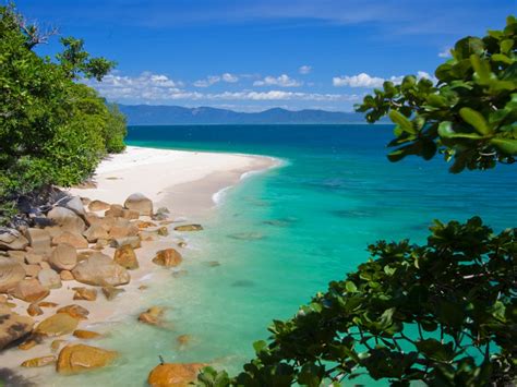 Top 10 Queensland Beaches Discover Queensland Discover Queensland