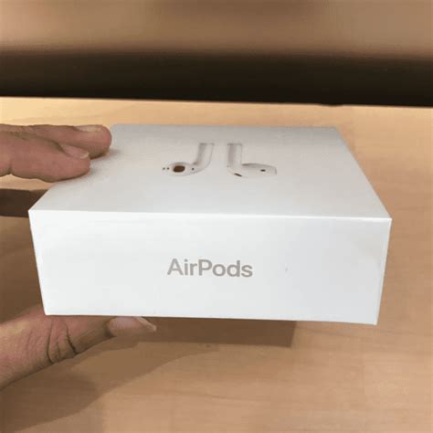 Pierwsi Klienci Dziel Si Swoimi Wra Eniami Na Temat Airpods Onetech